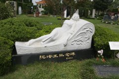 E尊国际碑雕名人堂 | 阮玲玉纪念碑的石雕艺术
