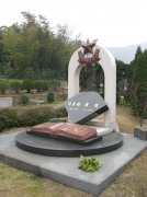 名人墓碑应该如何设计？探索永恒印记的艺术与思考